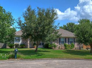 7090 Whispering Wind Dr, Willis, TX 77318