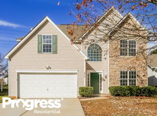 5810 Falls Ridge Ln, Charlotte, NC 28269