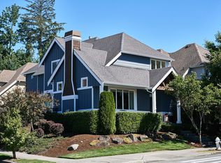 2028 25th Ave NE, Issaquah, WA 98029