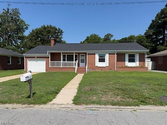 2nd image of 311 Lake Dr