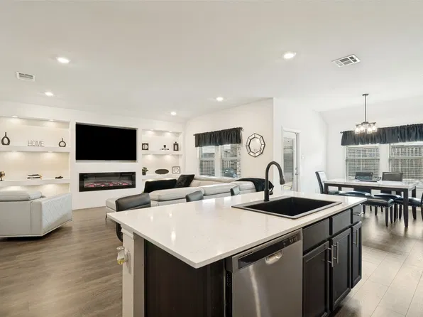 3413 Perman Dr, Forney, TX 75126
