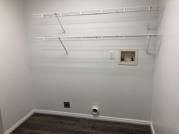 3rd image of 365 N 1240 W