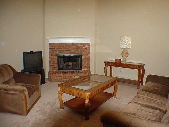 4th image of 7917 Cabin Ct