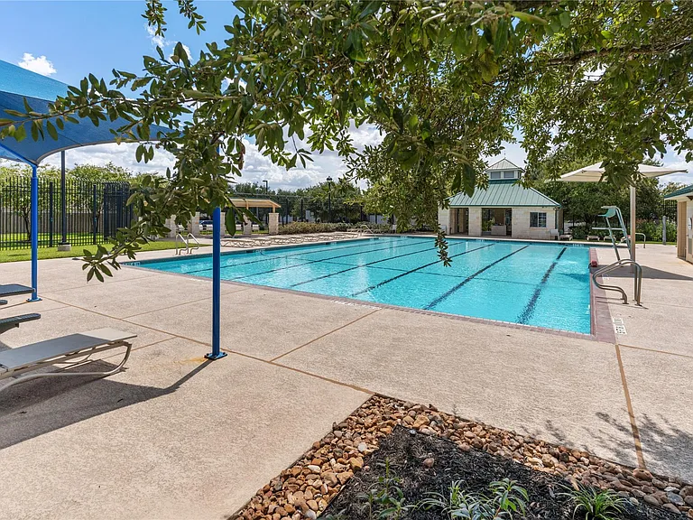 7814 Yaupon Ranch Ct — Photo 36