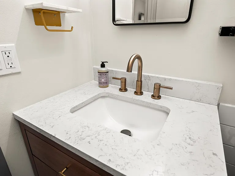 420 Brentwood Rd #502 — Photo 3