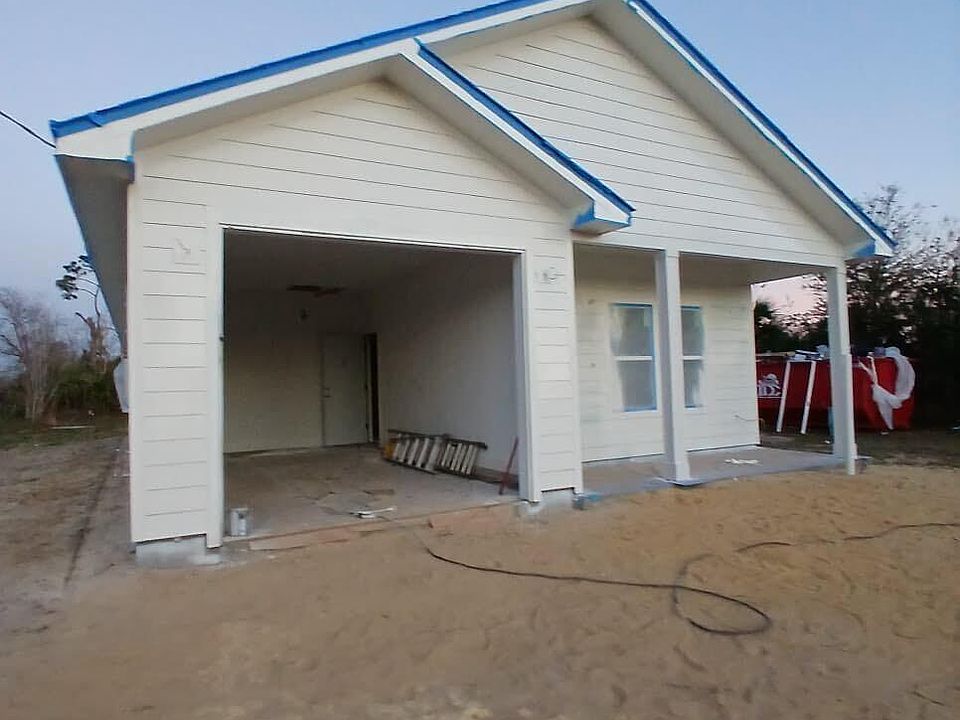 1st image of 2512 N Bonita Ave