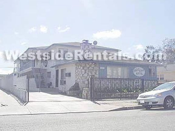 2nd image of 4366 W 142nd St APT D