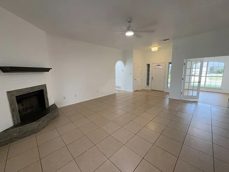 4201 Jim Ave — Photo 5