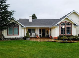 291 Green Acres Dr, Merlin, OR 97532