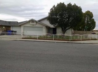 2126 17th Pl, Delano, CA 93215