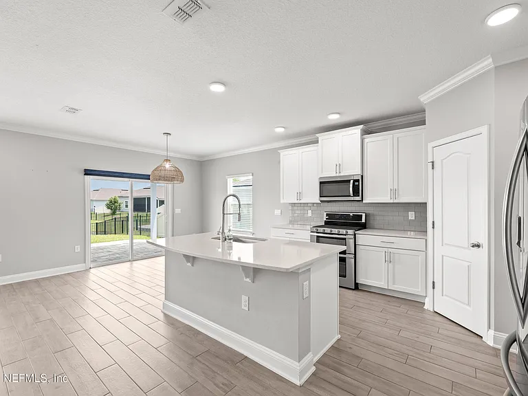 60 Alagon Way — Photo 6