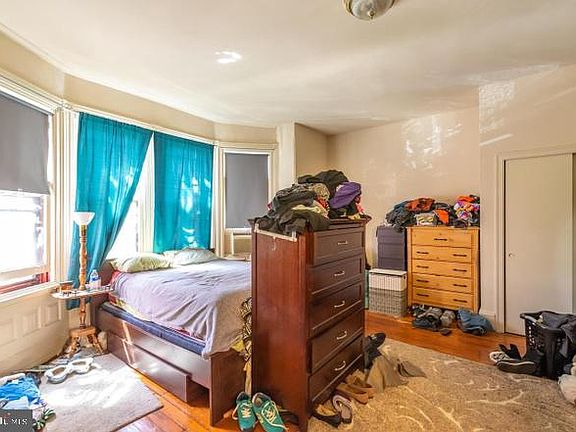 5th image of 4713 Baltimore Ave Floor 2