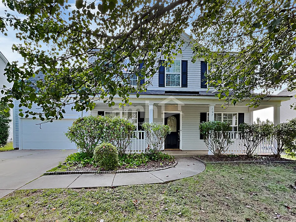 107 Daventry Pl