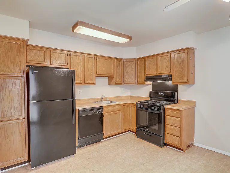 05-E Furnace Branch Rd 7473C-004