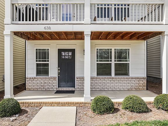 4th image of 638 Parkvue Place Dr