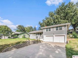 3037 S 109th St, Omaha, NE 68144