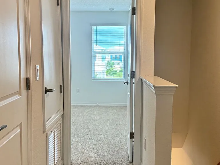 8528 Daybreak St — Photo 11