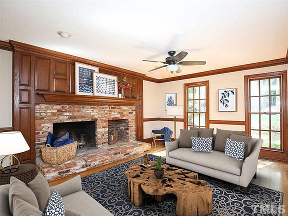 4th image of 1112 Berwyn Way