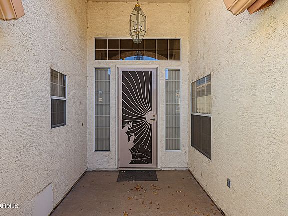 3rd image of 2009 N 125TH Avenue