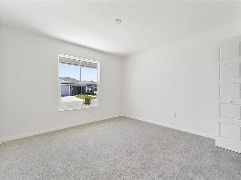 2421 Hobkirk Loop — Photo 25