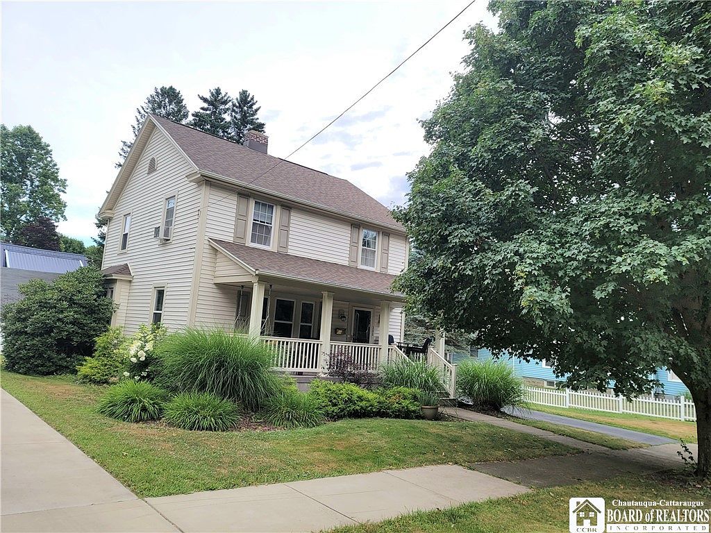 386 Hallock St, Jamestown, NY 14701 Zillow