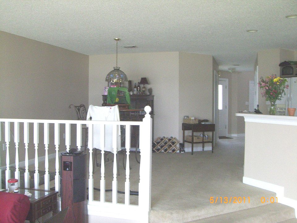 2nd image of 10 Lucile St Unit B