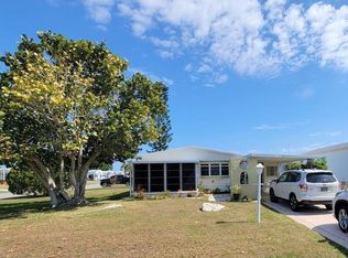 964 Barefoot Blvd, Barefoot Bay, FL 32976