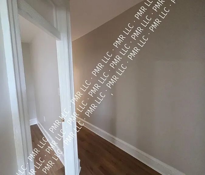 5820 Lansdowne Ave #2 — Photo 22