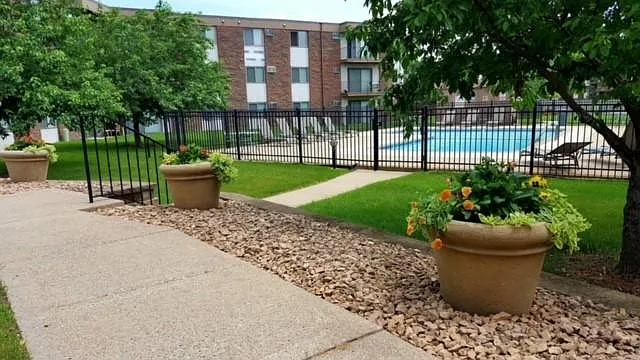 Court Yard / Pool Area