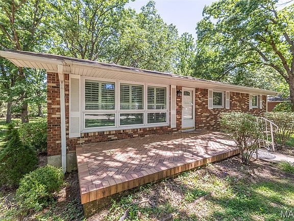 2nd image of 1506 Rosedale Ln
