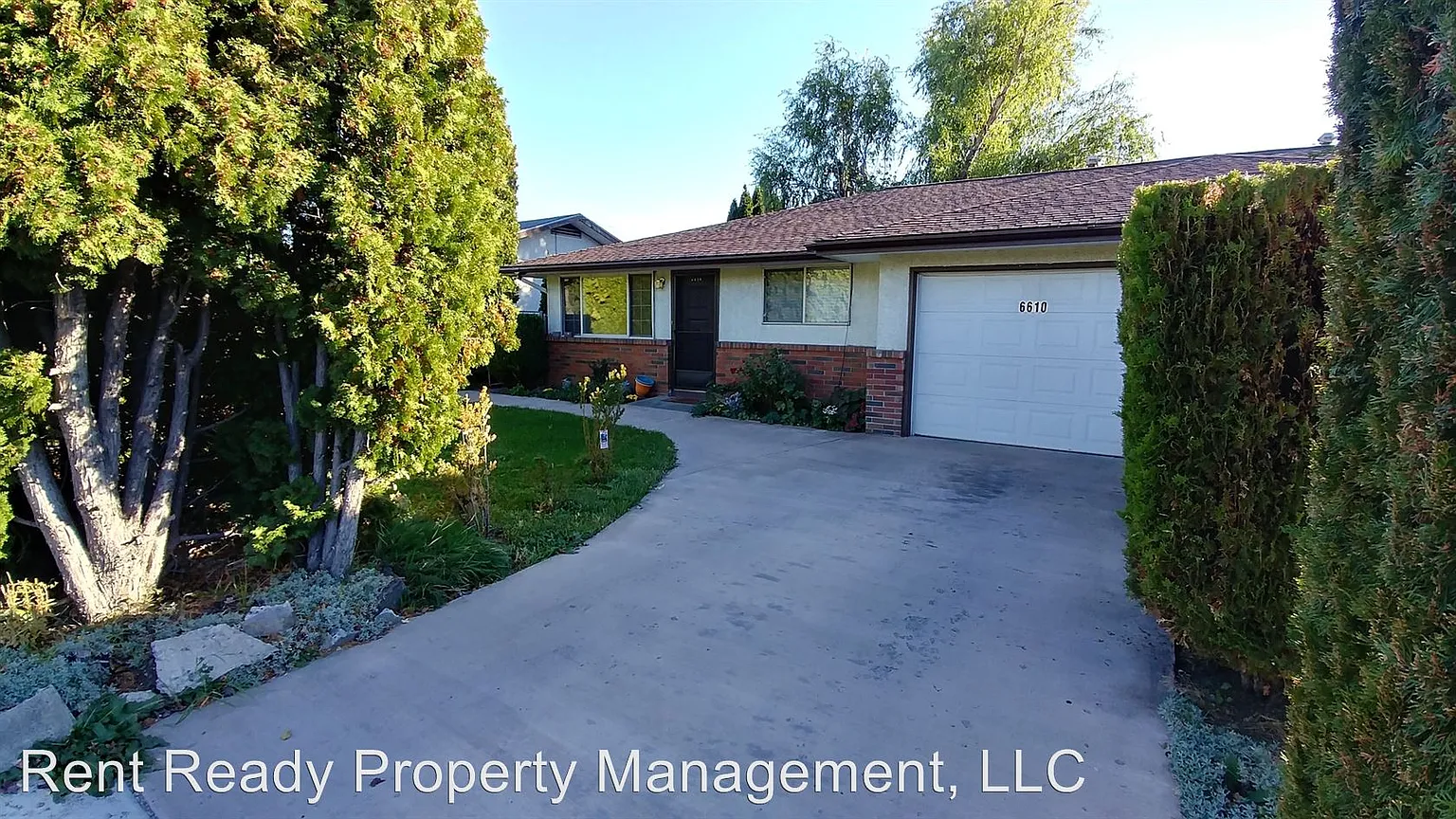 6610 Summitview Ave photo 1