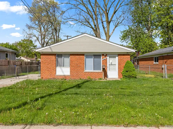 3944 S Gulley Rd, Dearborn Heights, MI 48125