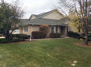 9402 Boardwalk Ln, Orland Park, IL 60467