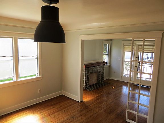 4th image of 340 W Chevy Chase Dr #342D