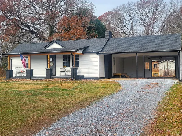 1550 Wards Rd, Altavista, VA 24517