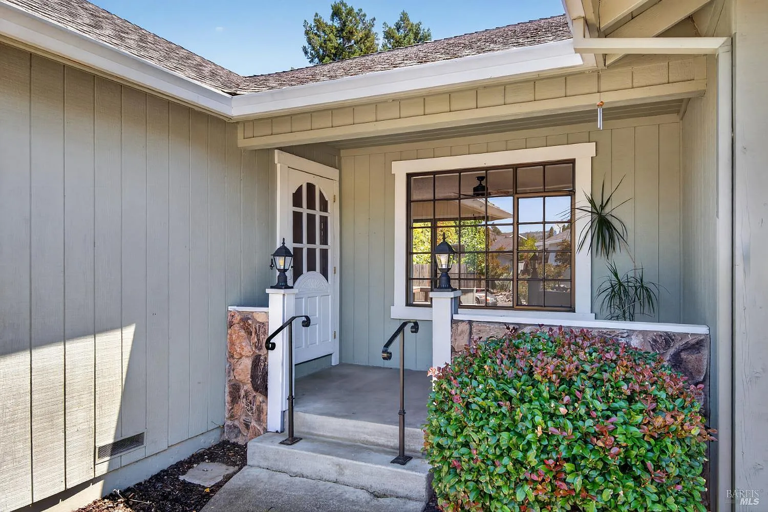 4340 Cox Drive - Photo 8