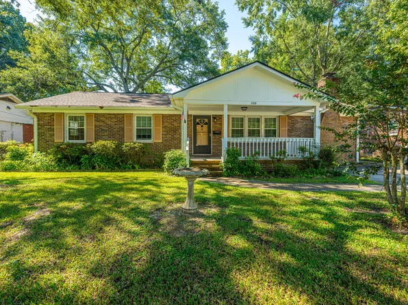 208 N Pandora Dr, Goose Creek, SC 29445