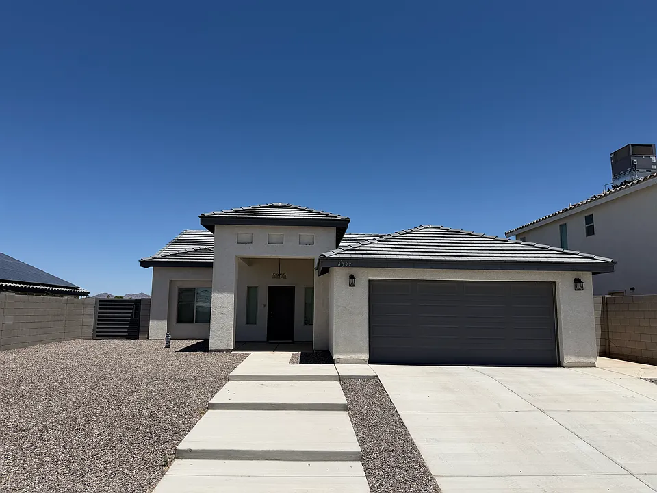 4097 S Cactus Wren Way