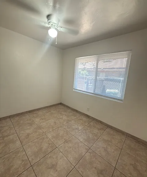 718 E Andrews Ave — Photo 6