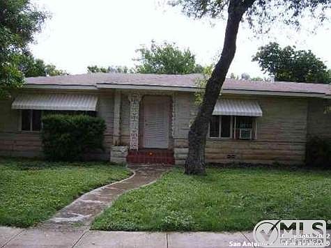 2nd image of 2122 Wilson Blvd
