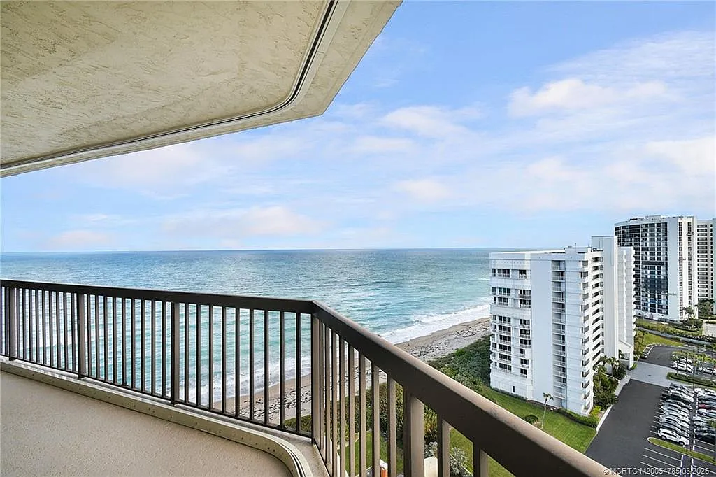 2 bed, 2.0 bath, 1550 sqft, $4,000 — Photo 1