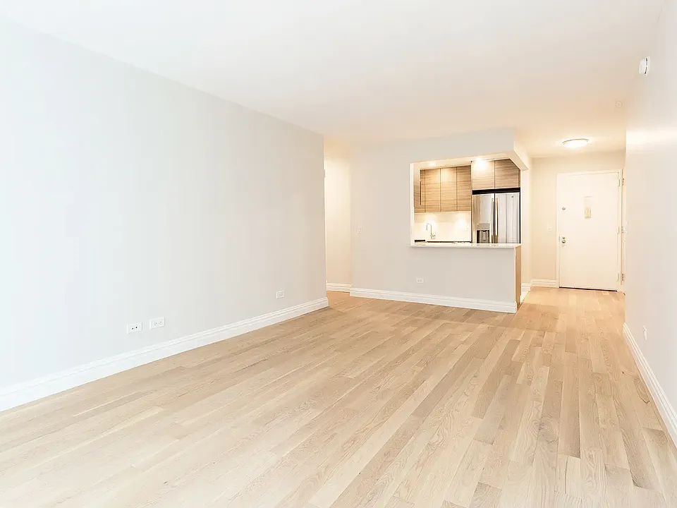 235 W 48th St #12J