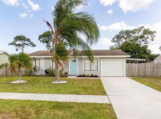 5396 Benjamin Ave, Boynton Beach, FL 33472
