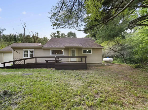 8250 Skiff Lake Rd, Jackson, MI 49201