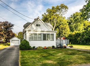 427 Sayles St, Oneida, NY 13421