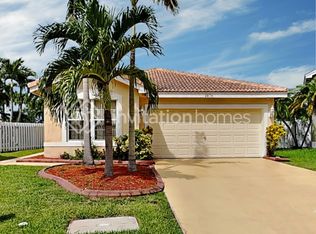 1876 SW 177th Ter, Hollywood, FL 33029