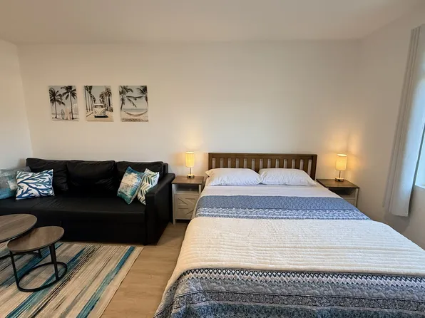 10420 Calico Cir #6, San Diego, CA 92126