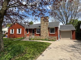 2440 Buckingham Dr, Windsor, ON N8T 2B5