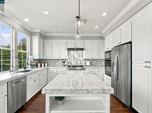 6122 Ashwell Way, Vallejo, CA 94591