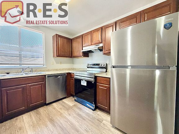2nd image of 8460 Prairie Clover Way